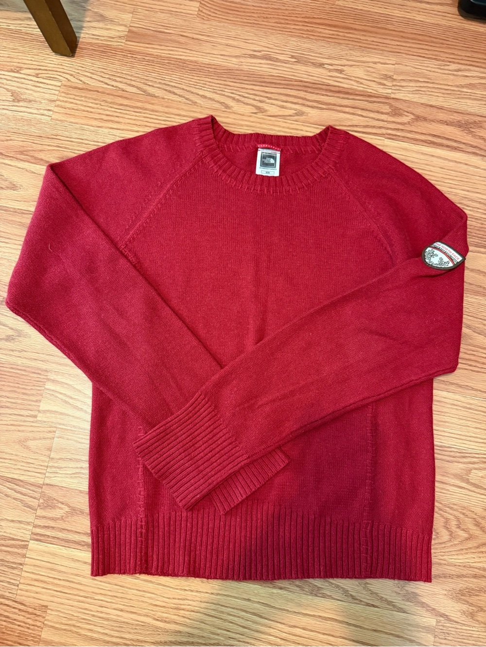 Women’s North Face vintage inspired red sweater